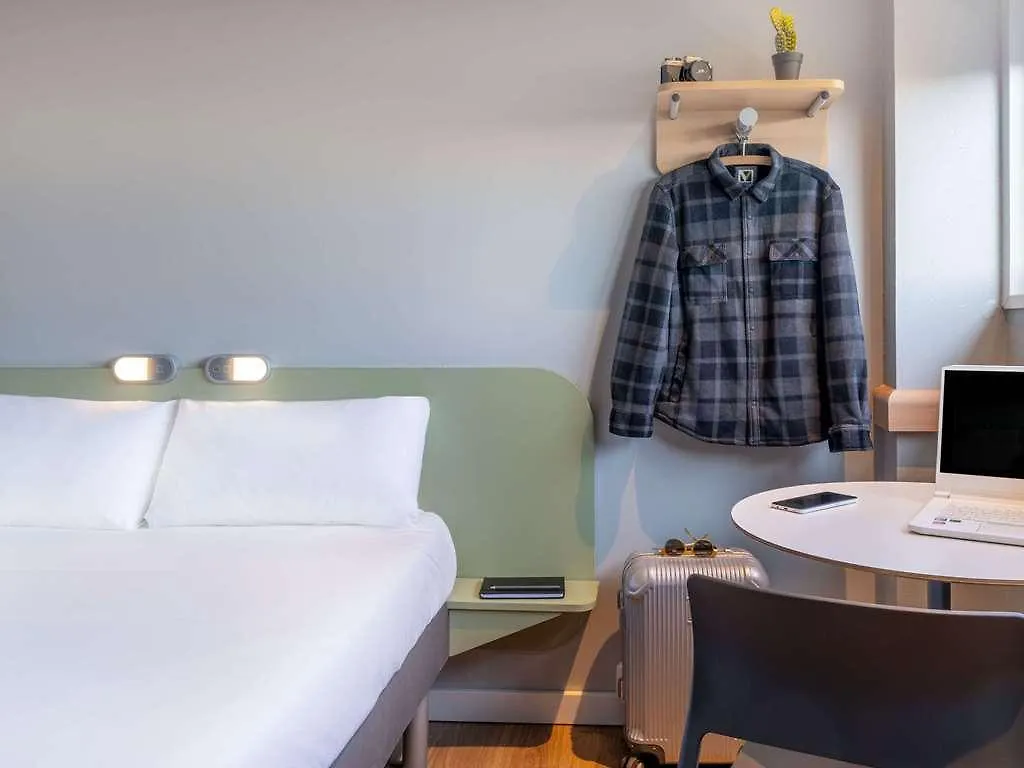 Ibis Budget Aeropuerto Barcelona Viladecans Spain