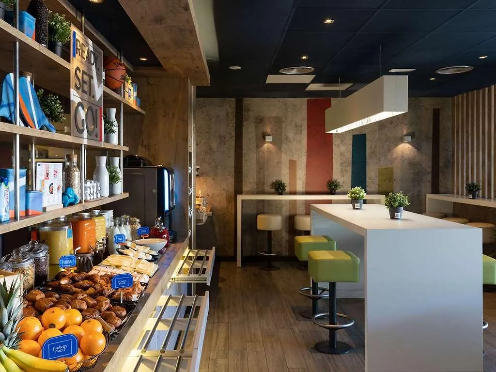 Ibis Budget Aeropuerto Barcelona Viladecans 0*,  Spain